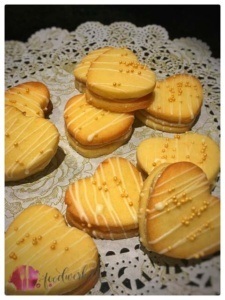 Karamell Herzen mit Schokoladen Deko