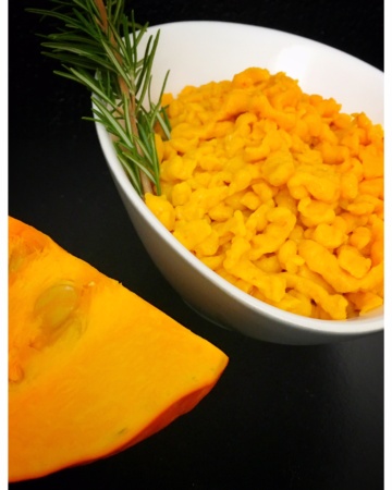 spaetzle, spaetzli, kuerbis, herbst, winter, wild, beilage, foodwerk.ch, foodblog, schweizer foodblogs