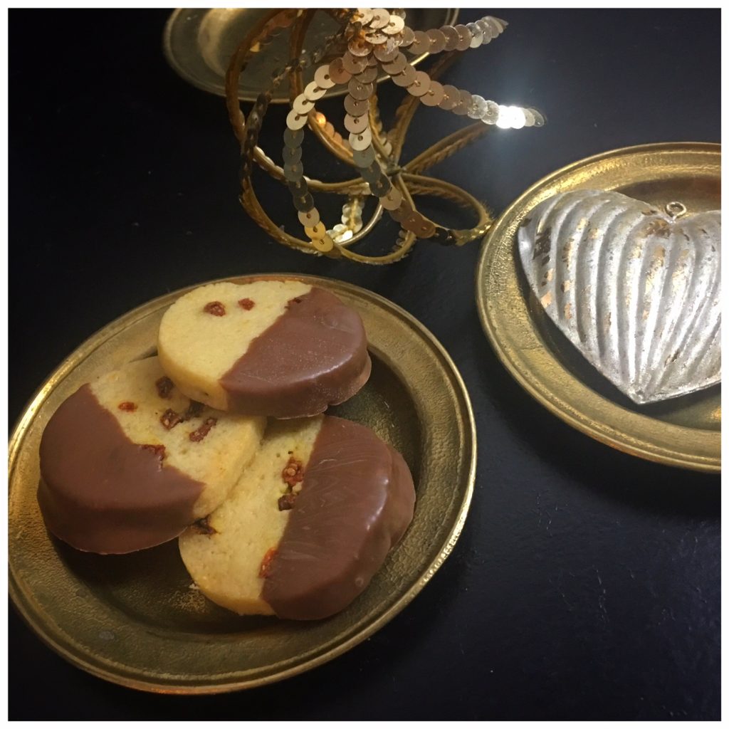 #jrz16, jeder rappen zählt, foodwerk.ch, schweizer foodblog, swiss foodblogs, foodblog, gojibeeren, taler, schokolade, etwas gutes tun, engagement, schweizer fernsehen, srf, srf3, luzern, glasbox, sammeln