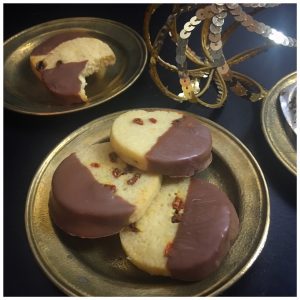 #jrz16, jeder rappen zählt, foodwerk.ch, schweizer foodblog, swiss foodblogs, foodblog, gojibeeren, taler, schokolade, etwas gutes tun, engagement, schweizer fernsehen, srf, srf3, luzern, glasbox, sammeln