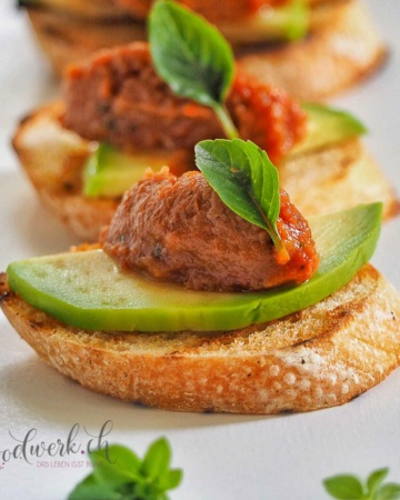 tartar, tomaten, tatar, vegan, laktosefrei, glutenfrei, vegetarisch, vorspeise, snack, hauptgang, logo foodwerk, idee, einfach kochen, einfaches rezept, rezepte, schweizer foodblogs, foodwerk.ch, foodwerk, foodblog, blog, food, kochen, backen, cook, bake, swiss, swiss foodblog, foodblogger, foodie, instafood, schweizer foodblog, luzern, kochanleitung, foodies, foodporn, rezept ideen, menuevorschlaege, menueplan, vorspeise, hauptgang, dessert, familyblog