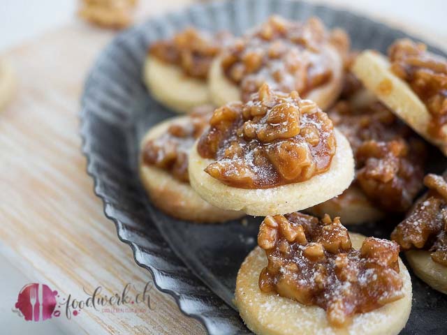 Bündner Nusstorten als Konfekt