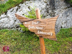 Wegweiser Spatzmänni Weg