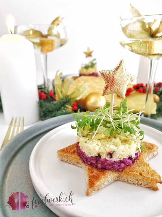 Heumilch Käsetatar mit Rotkraut und Apfel