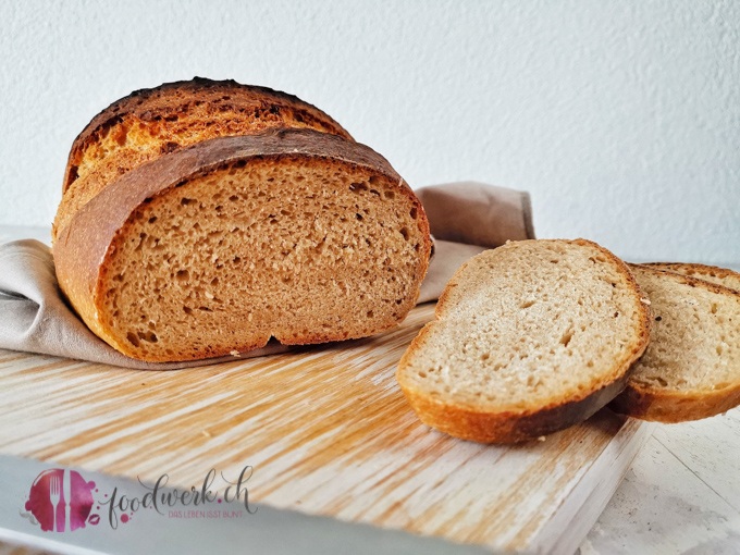 Das Berner Brot ist einfach herzustellen. Die typische Form ist für das Berner Brot unerlässlässlich