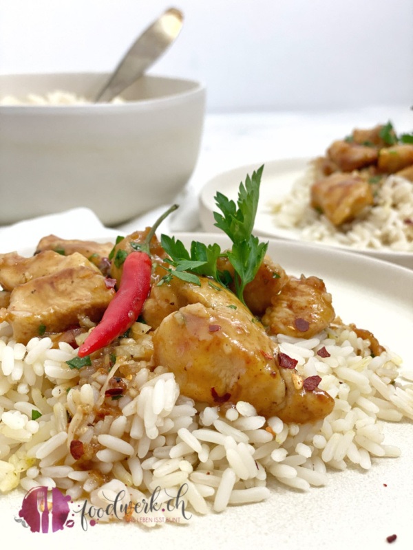 Honig Knoblauch Poulet mit Chili und Trockenreis
