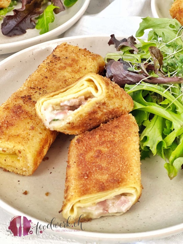 Knsuprige Crèpes Rolle mit Bärlauch Schinken Füllung